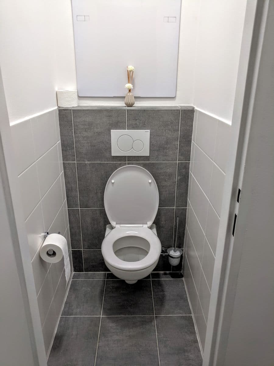 Prenájom bytu 2-izbový 40 m², Křivá, Praha, Praha Prenájom bytu 2-izbový 40 m², Křivá, Praha, Praha