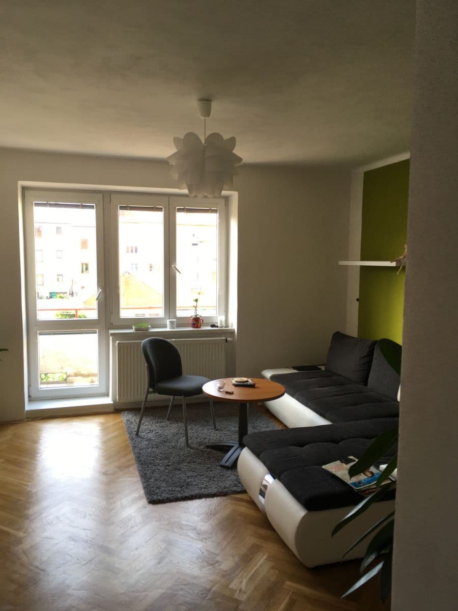 Prenájom bytu 2-izbový 56 m², Erbenova, Písek, Jihočeský kraj Prenájom bytu 2-izbový 56 m², Erbenova, Písek, Jihočeský kraj
