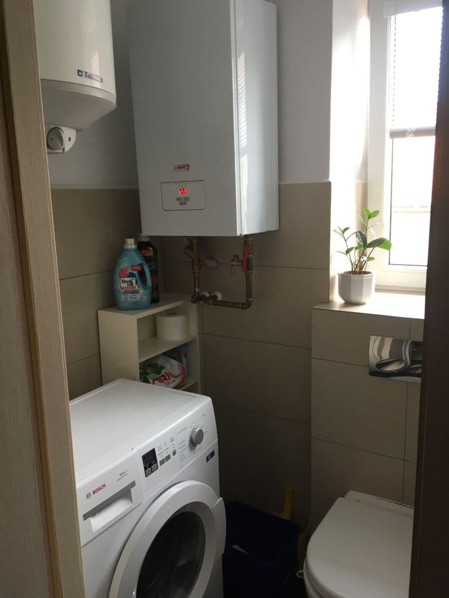 Prenájom bytu 2-izbový 56 m², Erbenova, Písek, Jihočeský kraj Prenájom bytu 2-izbový 56 m², Erbenova, Písek, Jihočeský kraj