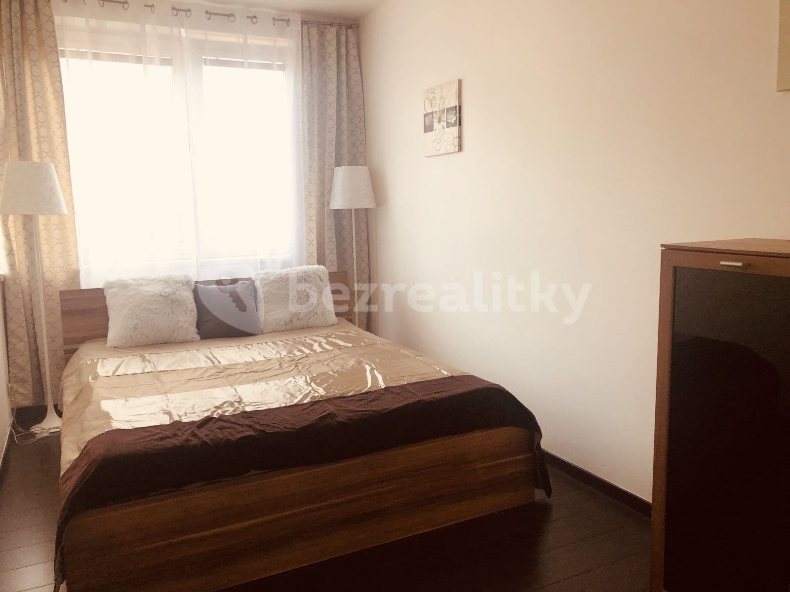 Prenájom bytu 2-izbový 52 m², Pod Harfou, Praha, Praha Prenájom bytu 2-izbový 52 m², Pod Harfou, Praha, Praha