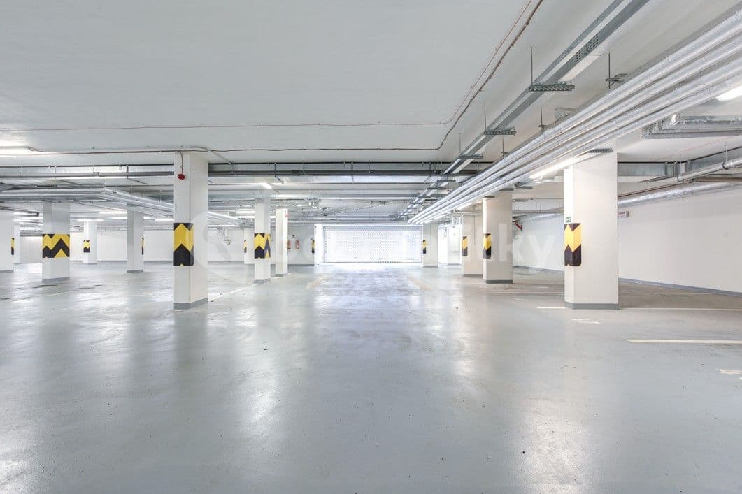 Prenájom bytu 2-izbový 40 m², Pod dvorem, Praha, Praha Prenájom bytu 2-izbový 40 m², Pod dvorem, Praha, Praha