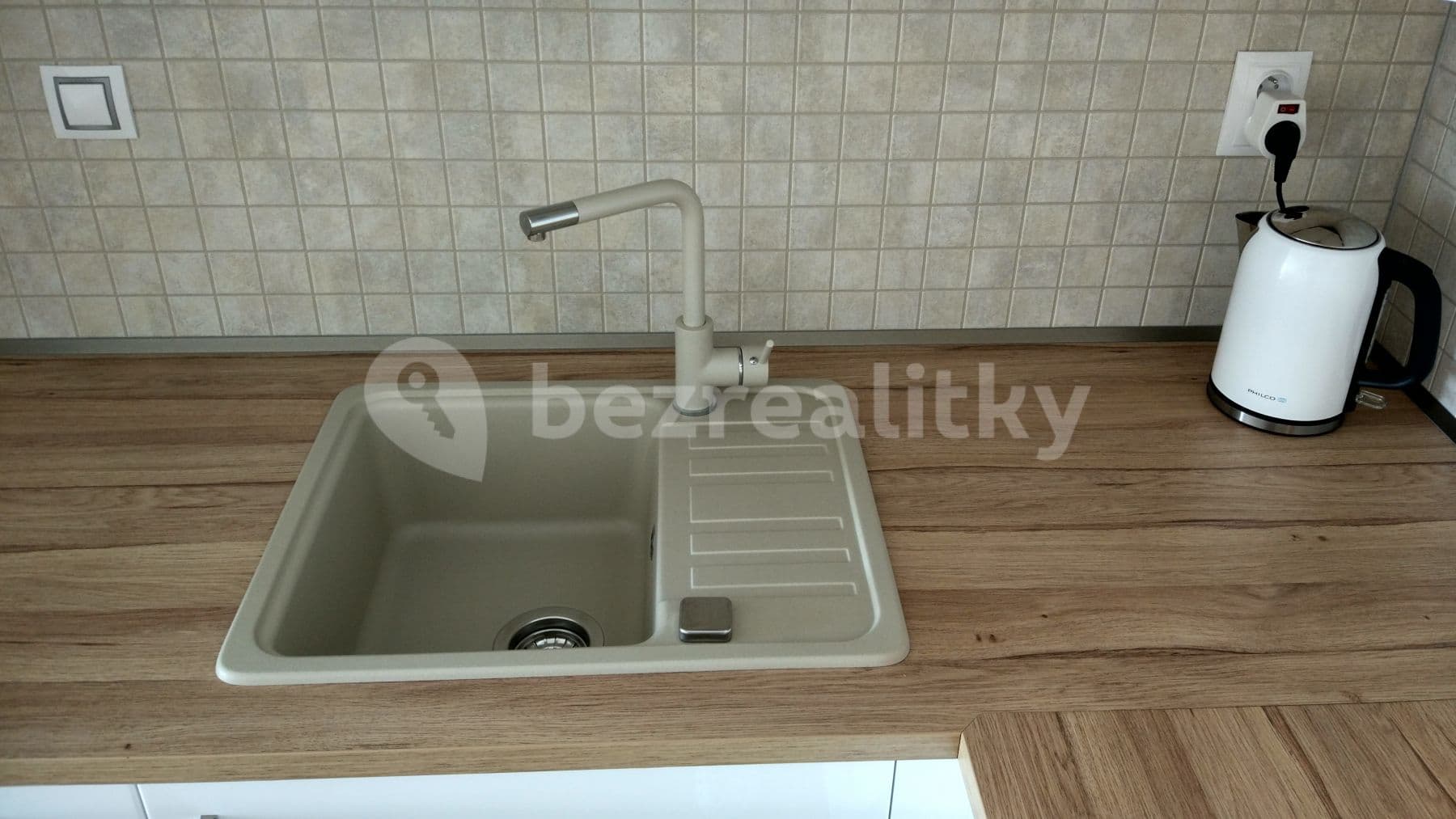 Prenájom bytu 1-izbový 47 m², Řípská, Brno, Jihomoravský kraj Prenájom bytu 1-izbový 47 m², Řípská, Brno, Jihomoravský kraj
