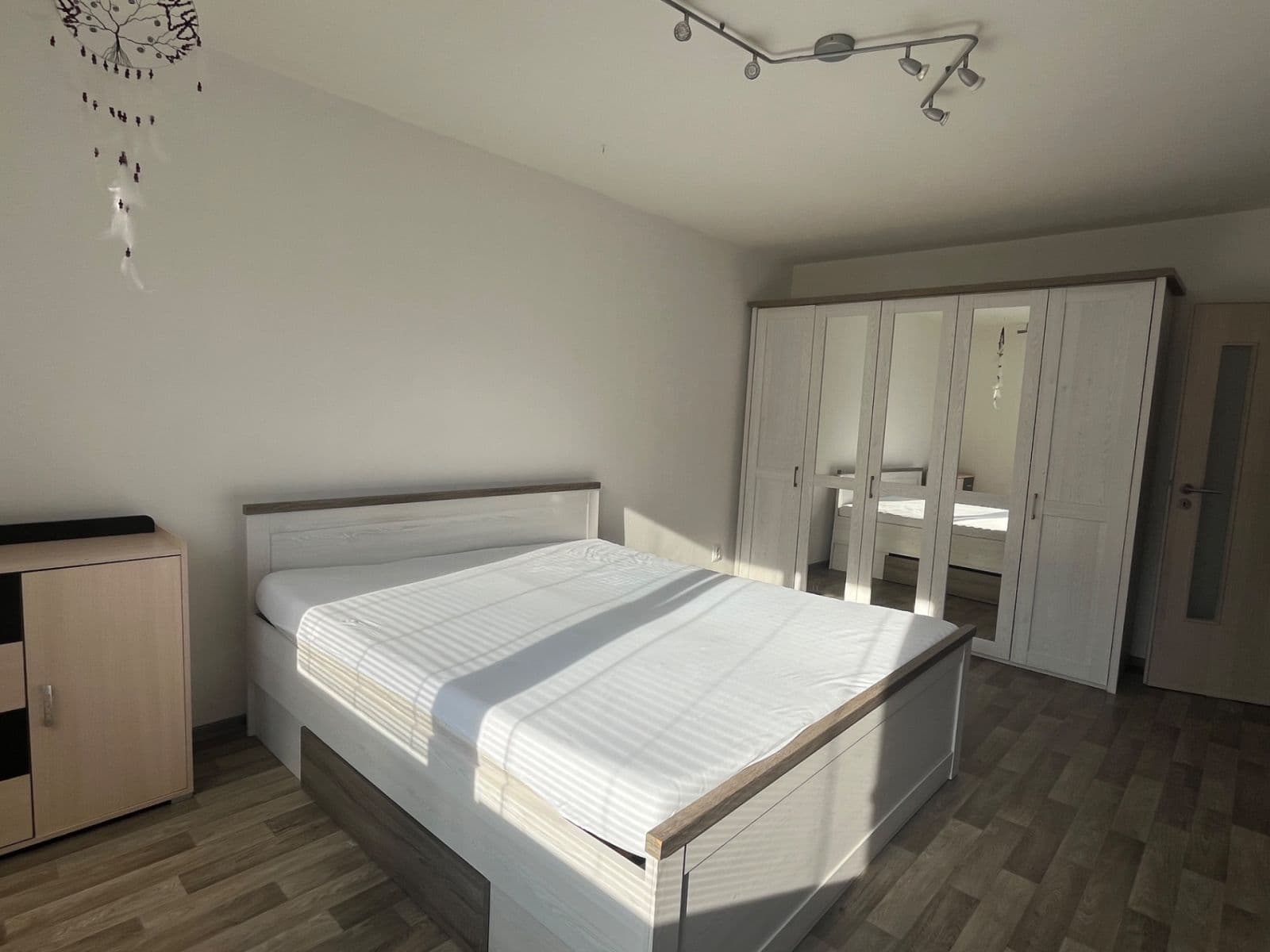 Prenájom bytu 3-izbový 102 m², Družstevní, Hustopeče, Jihomoravský kraj Prenájom bytu 3-izbový 102 m², Družstevní, Hustopeče, Jihomoravský kraj