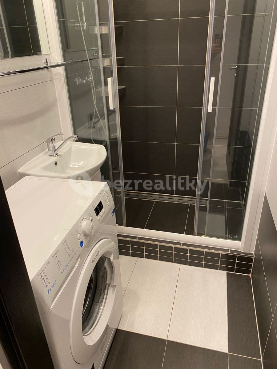 Prenájom bytu Garsoniéra 31 m², Werichova, Praha, Praha Prenájom bytu Garsoniéra 31 m², Werichova, Praha, Praha