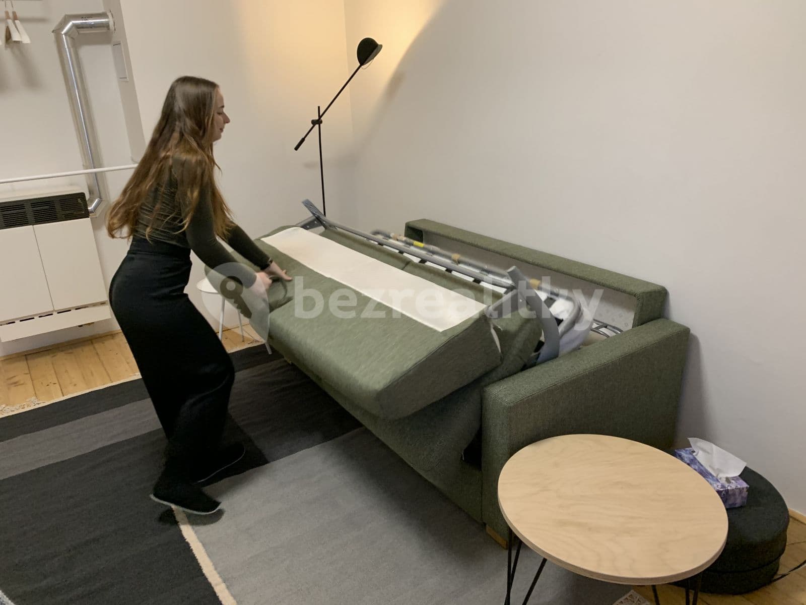 Prenájom bytu 1-izbový 46 m², Na Nivách, Praha, Praha Prenájom bytu 1-izbový 46 m², Na Nivách, Praha, Praha