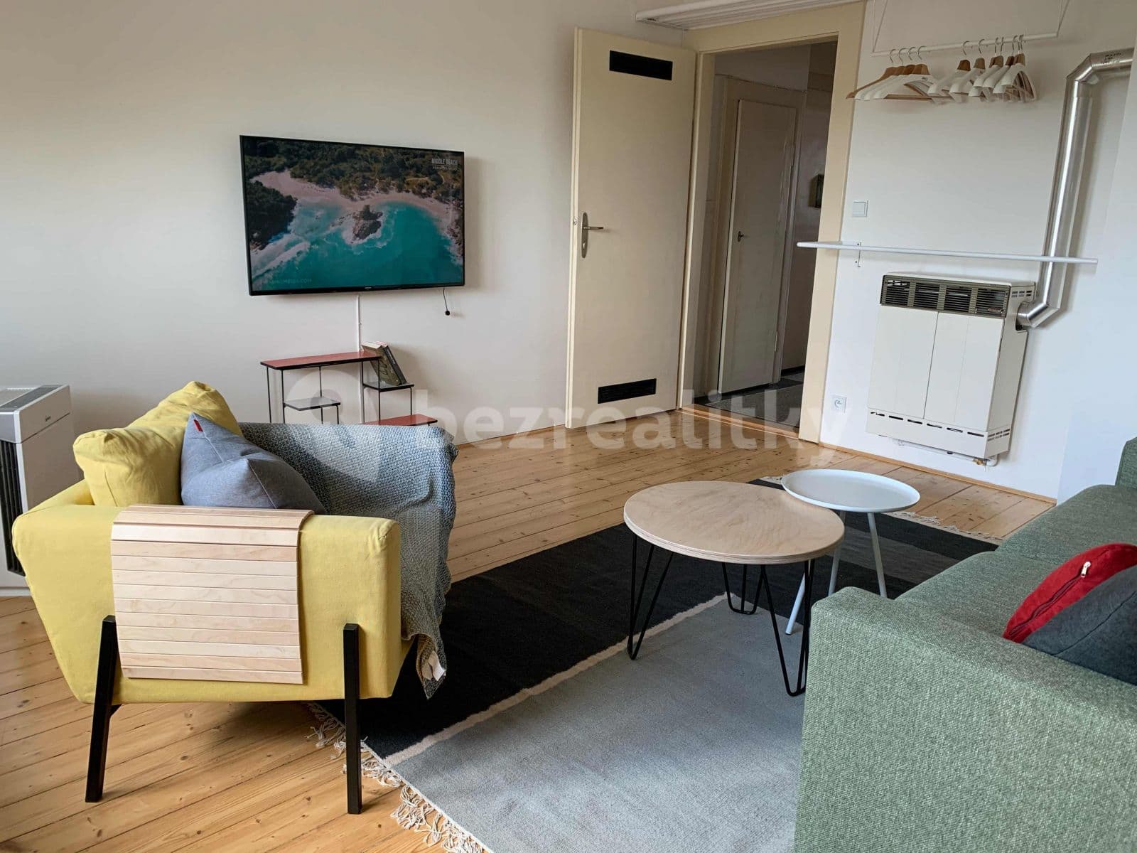 Prenájom bytu 1-izbový 46 m², Na Nivách, Praha, Praha Prenájom bytu 1-izbový 46 m², Na Nivách, Praha, Praha