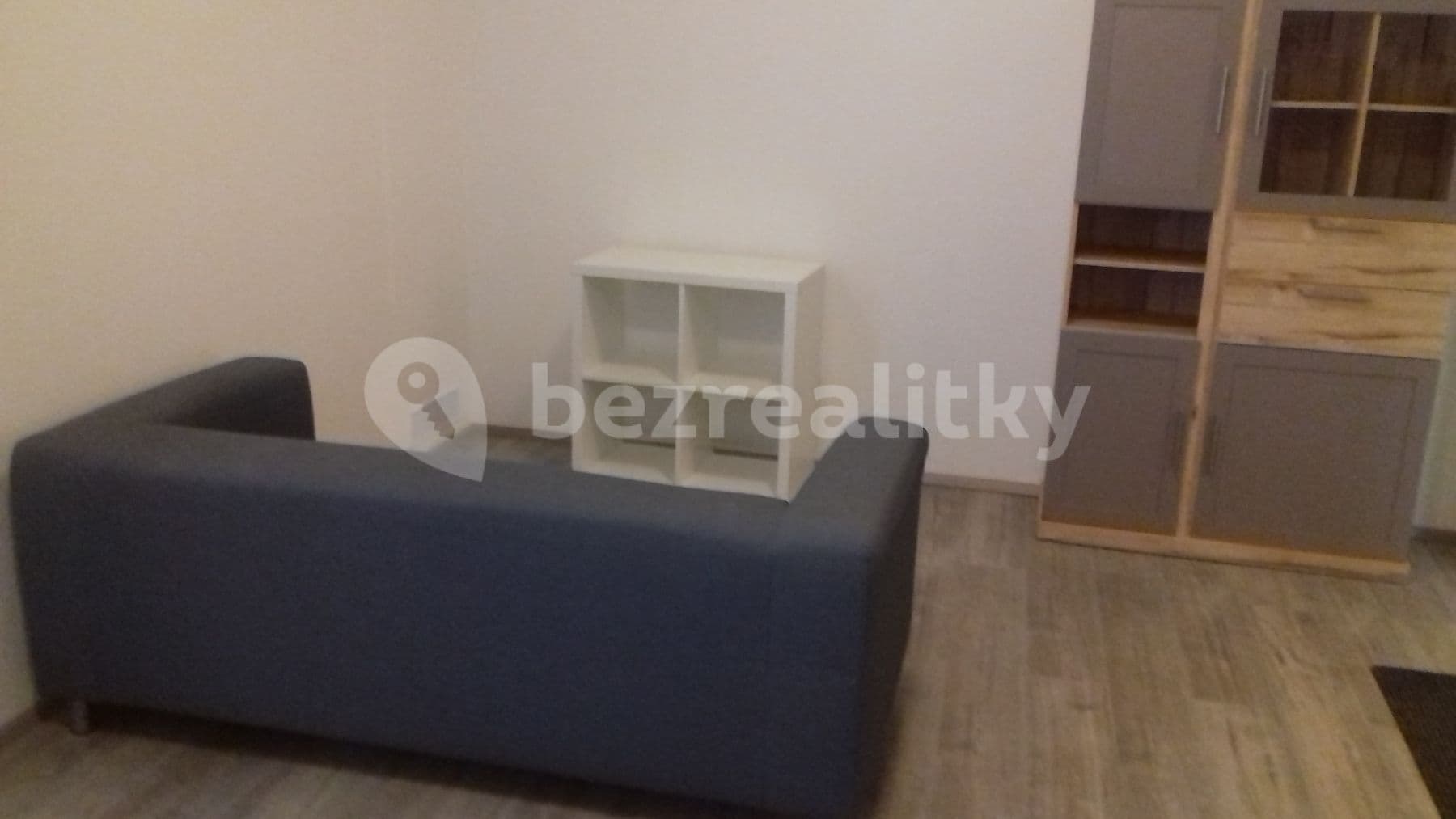Prenájom bytu 2-izbový 45 m², Krymská, Praha, Praha Prenájom bytu 2-izbový 45 m², Krymská, Praha, Praha