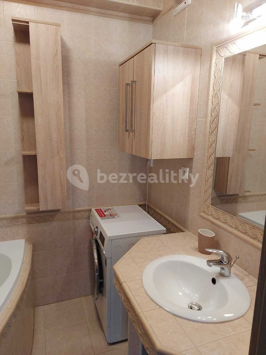 Prenájom bytu 2-izbový 57 m², Blšanecká, Praha, Praha Prenájom bytu 2-izbový 57 m², Blšanecká, Praha, Praha