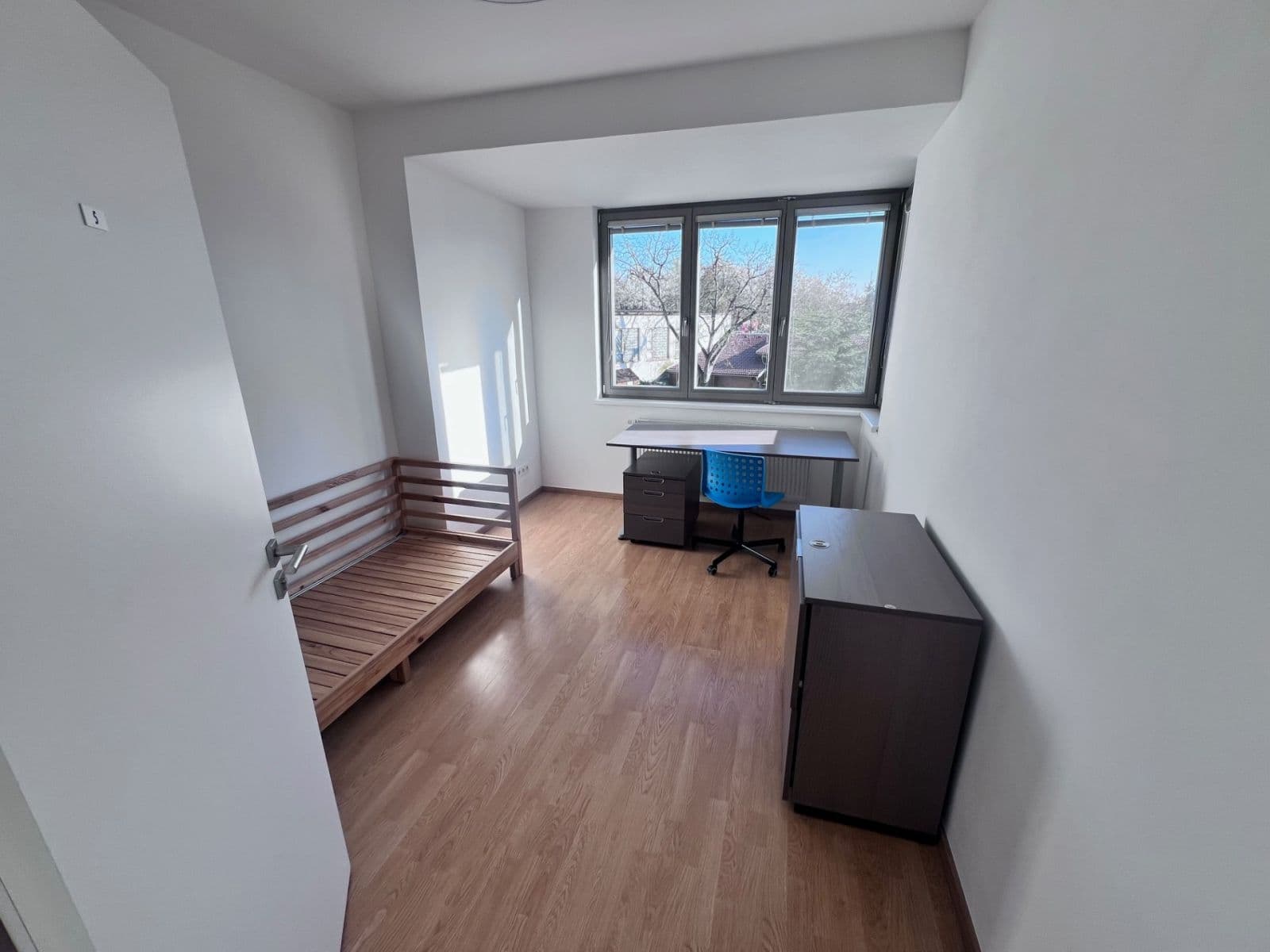 Prenájom bytu 5-izbový 14 m², Viniční, Brno, Jihomoravský kraj Prenájom bytu 5-izbový 14 m², Viniční, Brno, Jihomoravský kraj