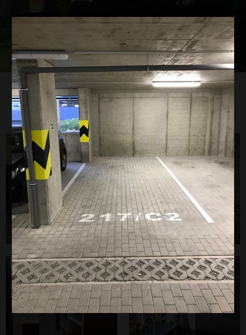 Prenájom bytu 2-izbový 48 m², Makedonská, Praha, Praha Prenájom bytu 2-izbový 48 m², Makedonská, Praha, Praha