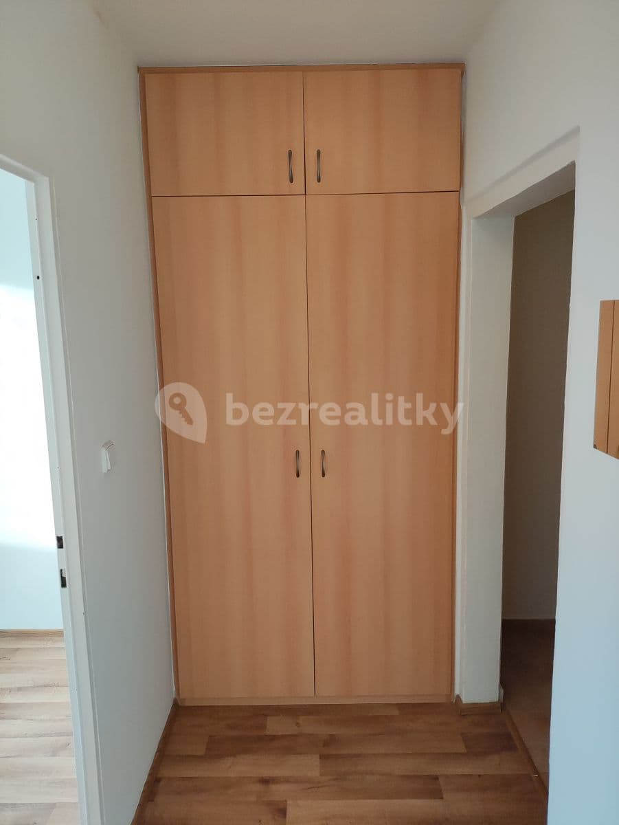 Prenájom bytu 2-izbový 45 m², Ohradní, Praha, Praha Prenájom bytu 2-izbový 45 m², Ohradní, Praha, Praha