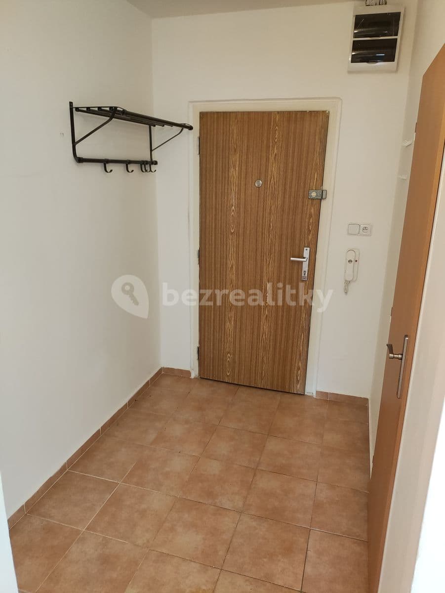 Prenájom bytu 2-izbový 45 m², Ohradní, Praha, Praha Prenájom bytu 2-izbový 45 m², Ohradní, Praha, Praha