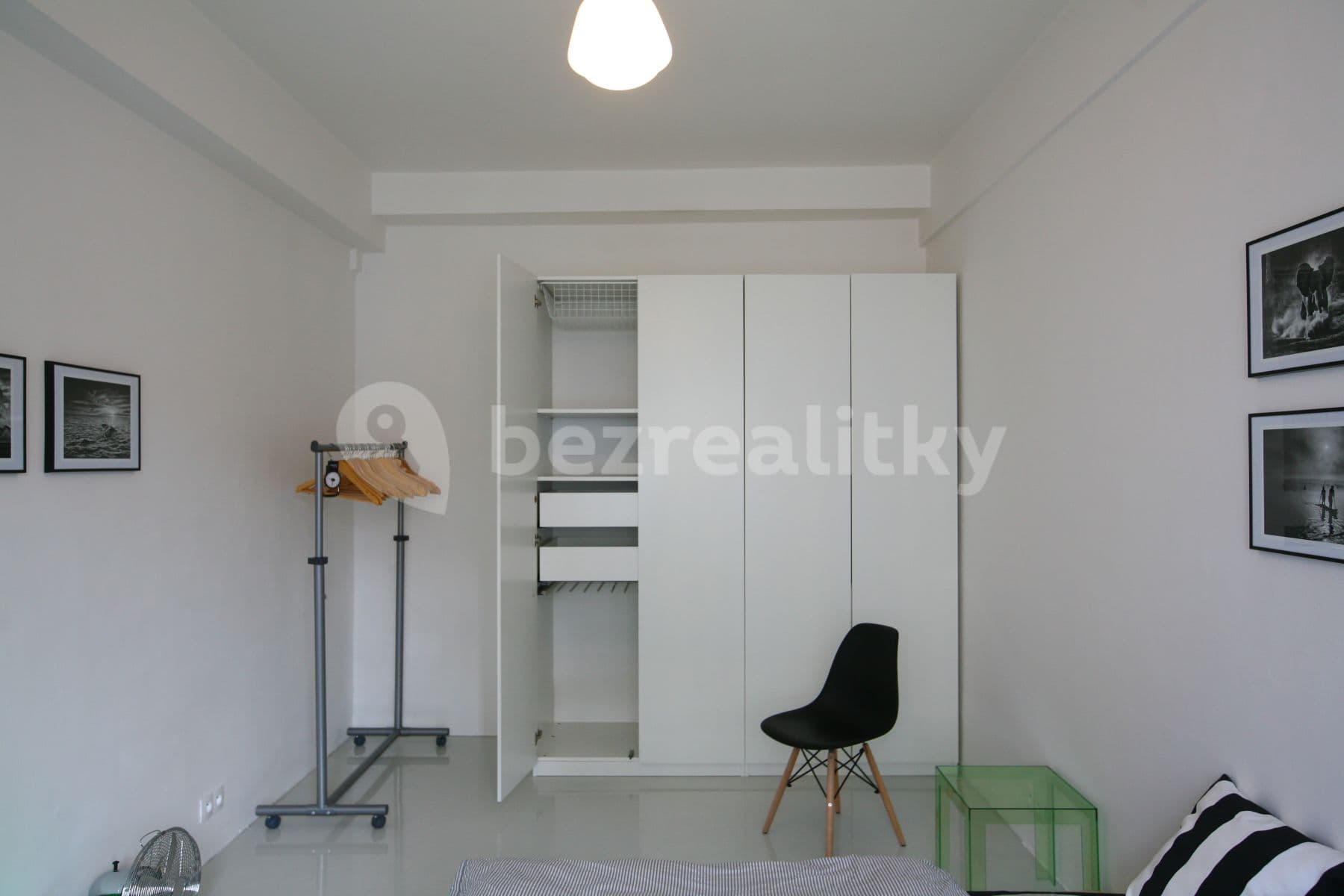 Prenájom bytu 2-izbový 45 m², Sokolovská, Praha, Praha Prenájom bytu 2-izbový 45 m², Sokolovská, Praha, Praha