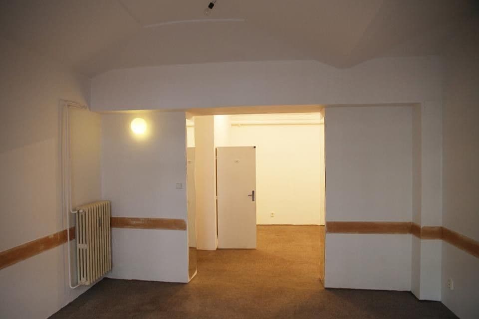 Prenájom nebytového priestoru 36 m², Bělohorská, Praha, Praha Prenájom nebytového priestoru 36 m², Bělohorská, Praha, Praha