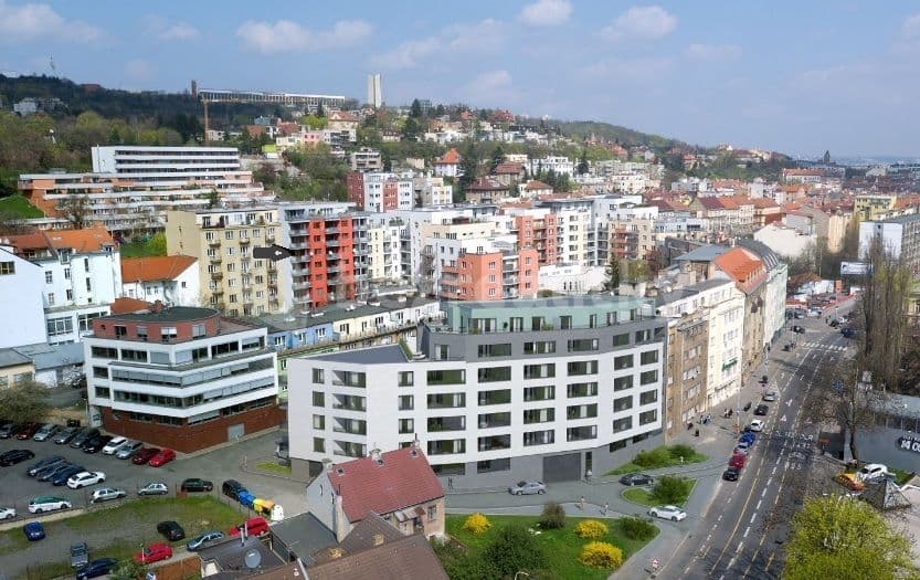 Prenájom bytu 1-izbový 45 m², Plzeňská, Praha, Praha Prenájom bytu 1-izbový 45 m², Plzeňská, Praha, Praha