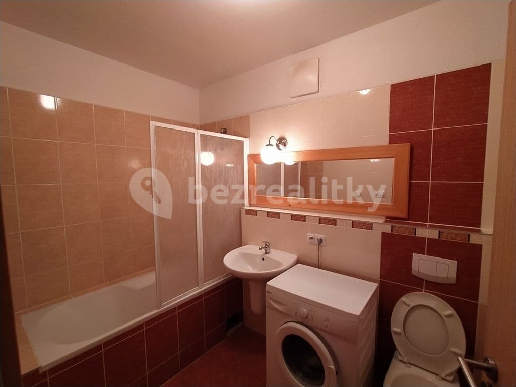 Prenájom bytu 1-izbový 45 m², Plzeňská, Praha, Praha Prenájom bytu 1-izbový 45 m², Plzeňská, Praha, Praha