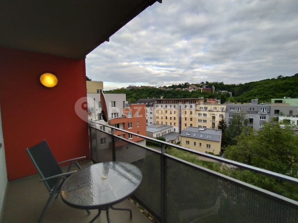 Prenájom bytu 1-izbový 45 m², Plzeňská, Praha, Praha Prenájom bytu 1-izbový 45 m², Plzeňská, Praha, Praha