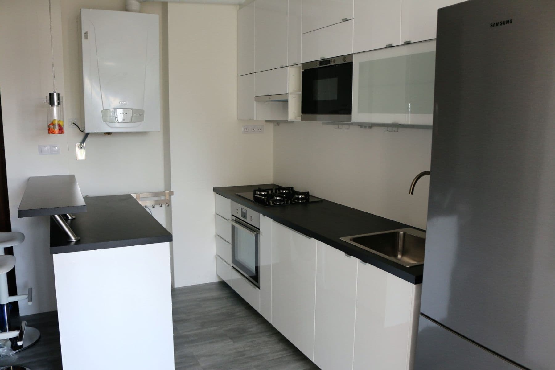 Prenájom bytu 2-izbový 46 m², Renneská třída, Brno, Jihomoravský kraj Prenájom bytu 2-izbový 46 m², Renneská třída, Brno, Jihomoravský kraj