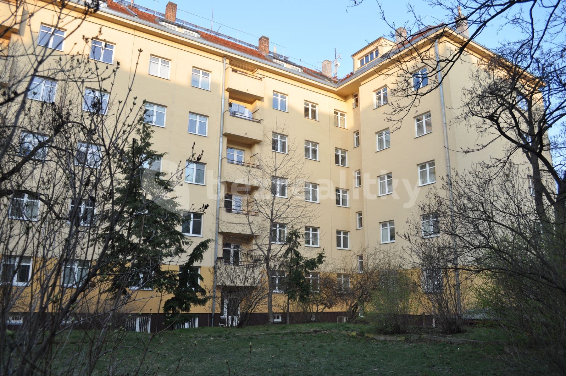 Prenájom bytu 1-izbový 25 m², Bajkalská, Praha, Praha Prenájom bytu 1-izbový 25 m², Bajkalská, Praha, Praha