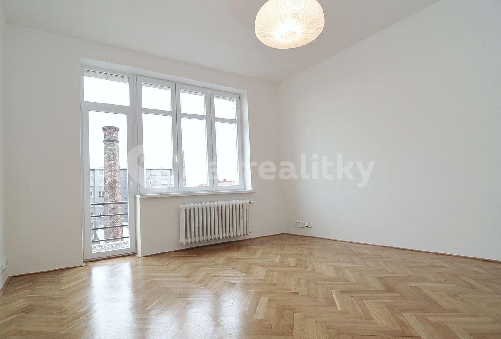 Prenájom bytu 3-izbový 89 m², Přístavní, Praha, Praha Prenájom bytu 3-izbový 89 m², Přístavní, Praha, Praha