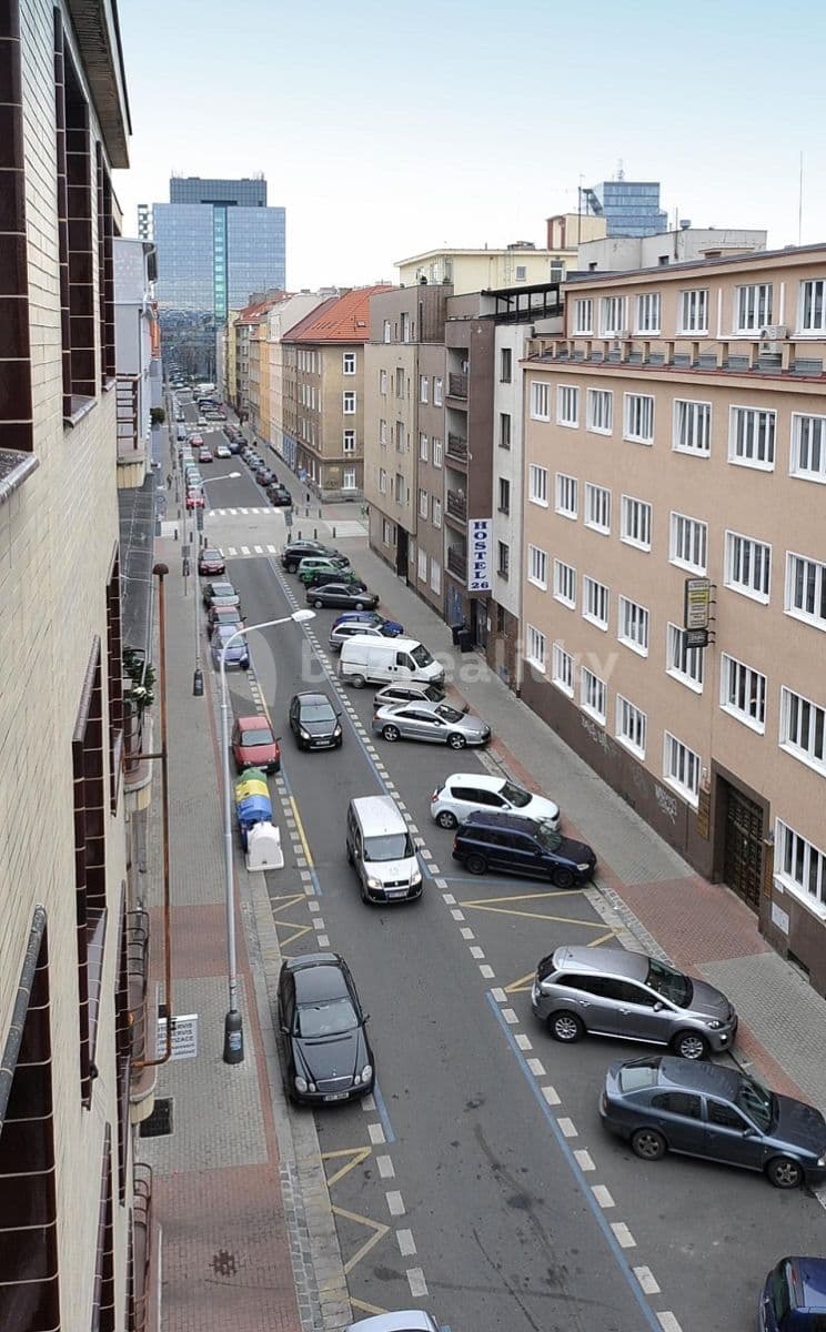 Prenájom bytu 3-izbový 89 m², Přístavní, Praha, Praha Prenájom bytu 3-izbový 89 m², Přístavní, Praha, Praha