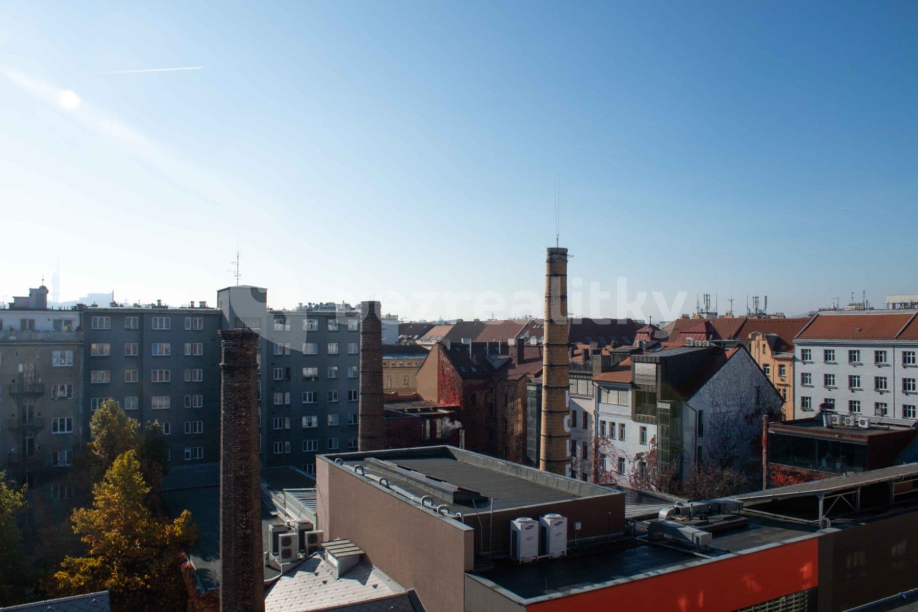 Prenájom bytu 3-izbový 89 m², Přístavní, Praha, Praha Prenájom bytu 3-izbový 89 m², Přístavní, Praha, Praha