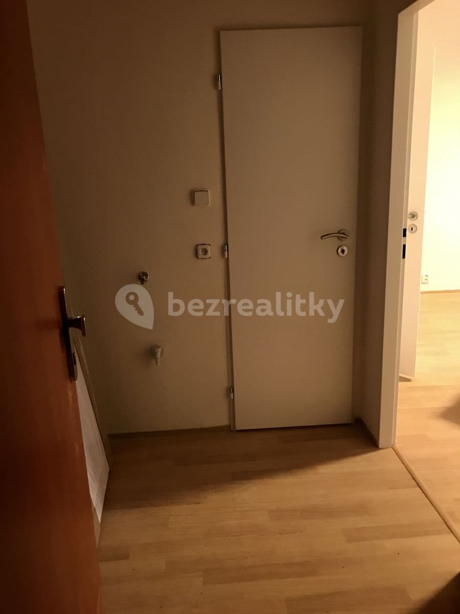 Prenájom bytu 1-izbový 31 m², Pod radnicí, Praha, Praha Prenájom bytu 1-izbový 31 m², Pod radnicí, Praha, Praha