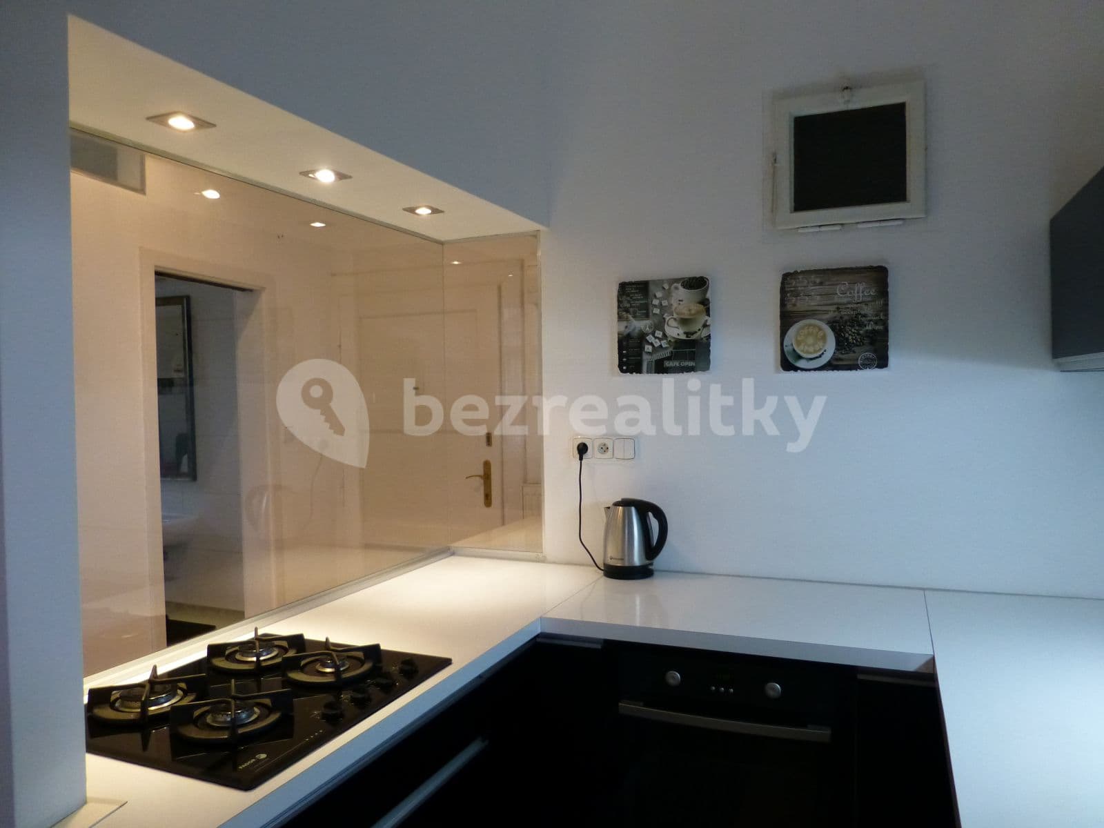 Prenájom bytu 2-izbový 51 m², Na Jezerce, Praha, Praha Prenájom bytu 2-izbový 51 m², Na Jezerce, Praha, Praha