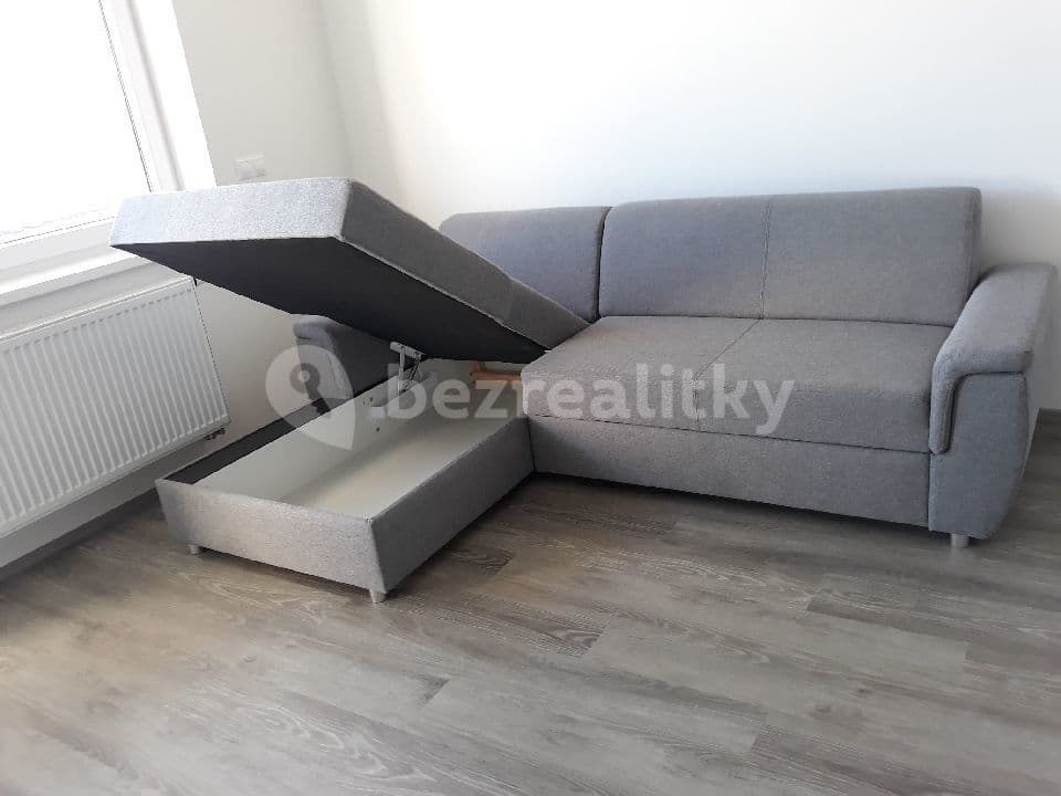 Prenájom bytu 1-izbový 38 m², Zelnice II, Slavkov u Brna, Jihomoravský kraj Prenájom bytu 1-izbový 38 m², Zelnice II, Slavkov u Brna, Jihomoravský kraj