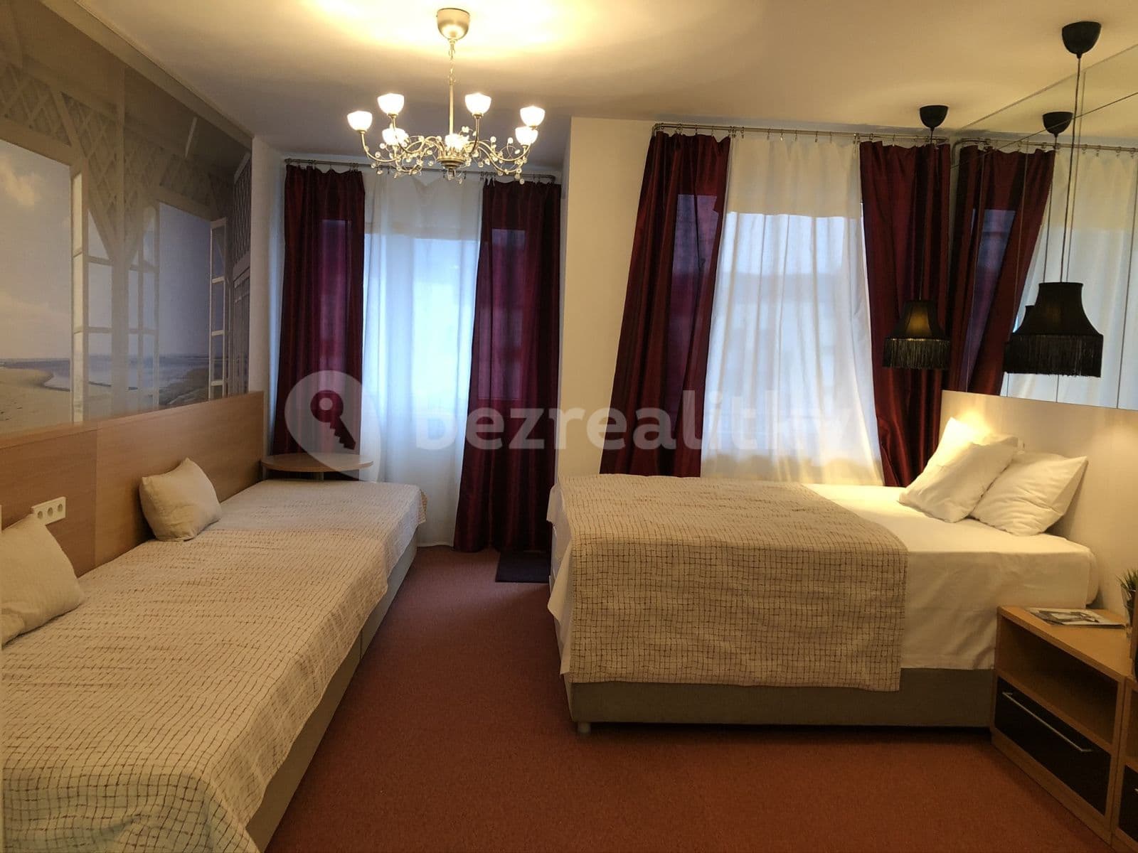 Prenájom bytu 1-izbový 35 m², Makedonská, Praha, Praha Prenájom bytu 1-izbový 35 m², Makedonská, Praha, Praha