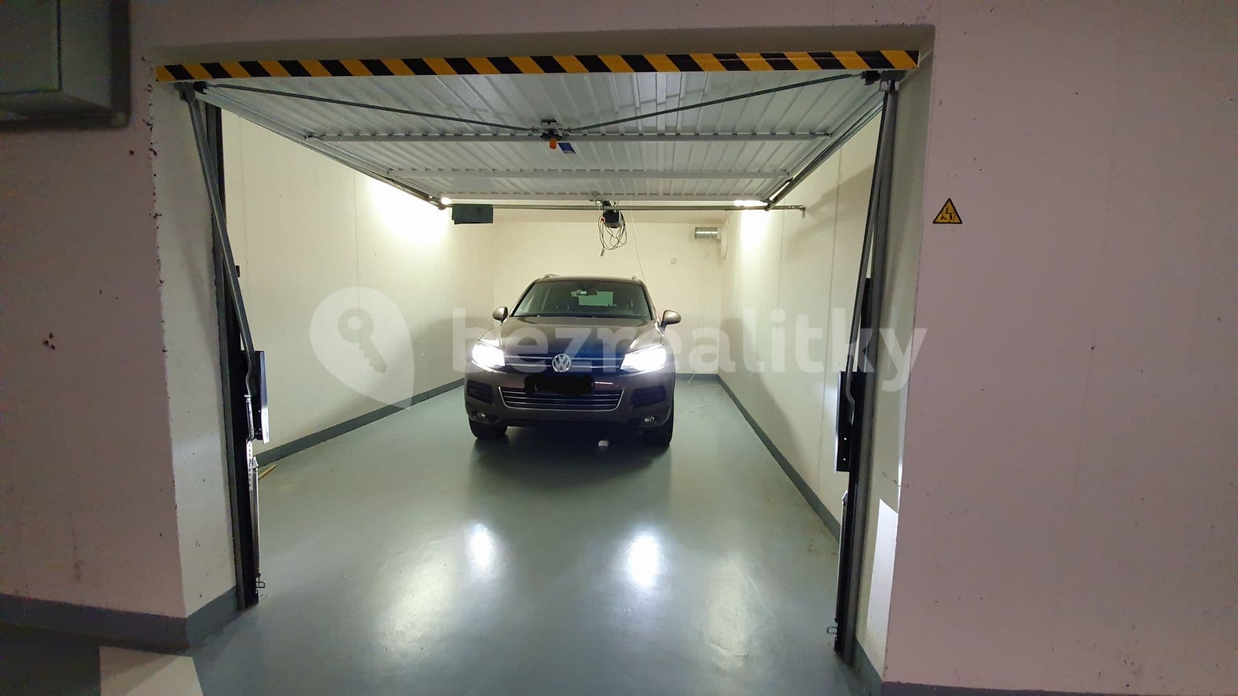 Prenájom bytu 4-izbový 172 m², Milotická, Praha, Praha Prenájom bytu 4-izbový 172 m², Milotická, Praha, Praha