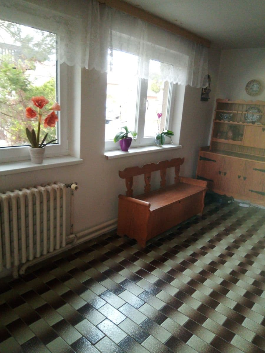 Prenájom bytu 1-izbový 25 m², Horova, Roztoky, Středočeský kraj Prenájom bytu 1-izbový 25 m², Horova, Roztoky, Středočeský kraj
