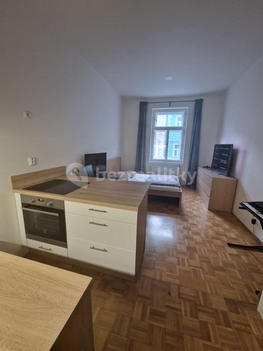 Prenájom bytu Garsoniéra 29 m², Moskevská, Praha, Praha Prenájom bytu Garsoniéra 29 m², Moskevská, Praha, Praha