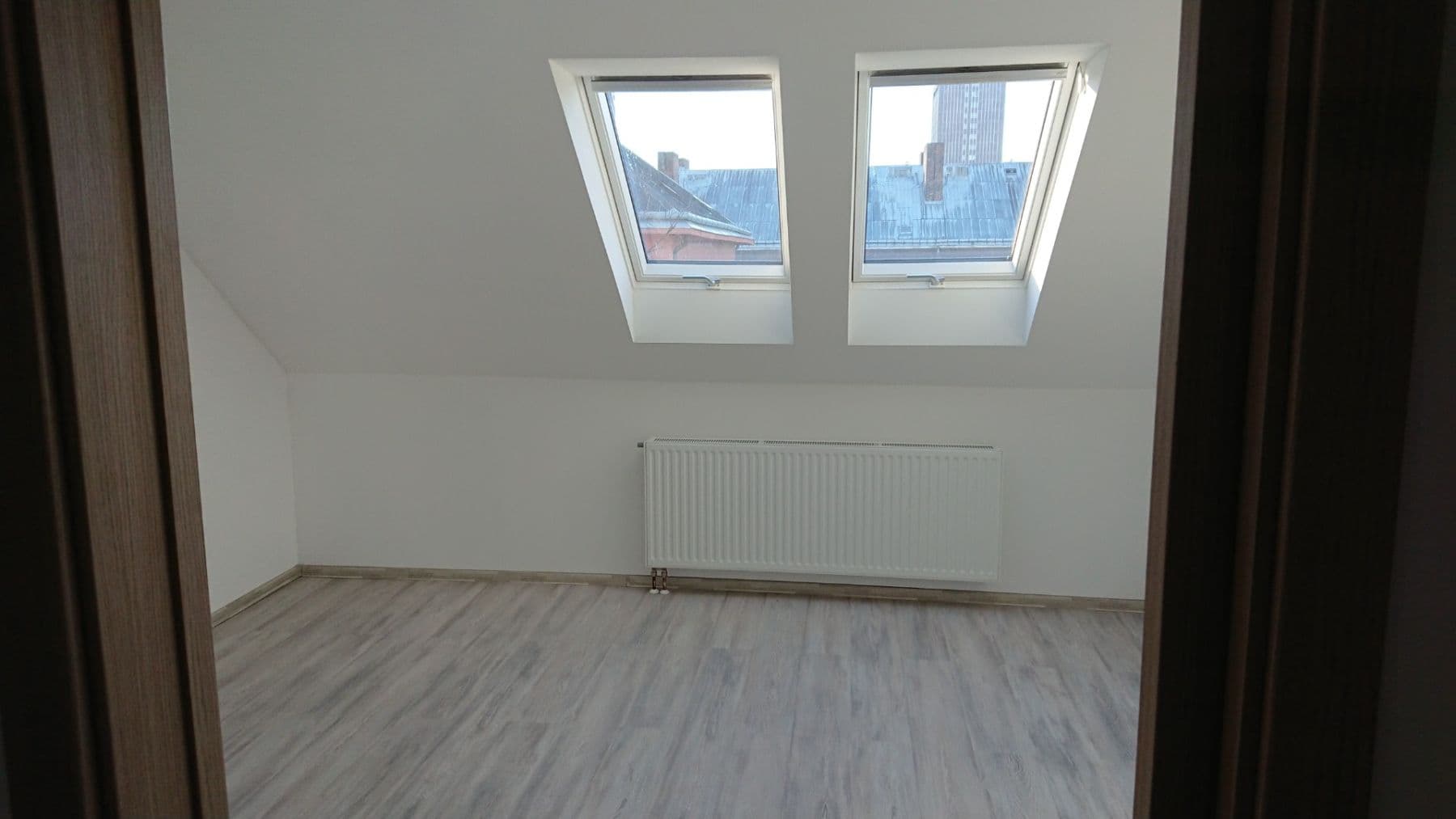 Prenájom bytu 3-izbový 86 m², Verdunská, Ostrava, Moravskoslezský kraj Prenájom bytu 3-izbový 86 m², Verdunská, Ostrava, Moravskoslezský kraj