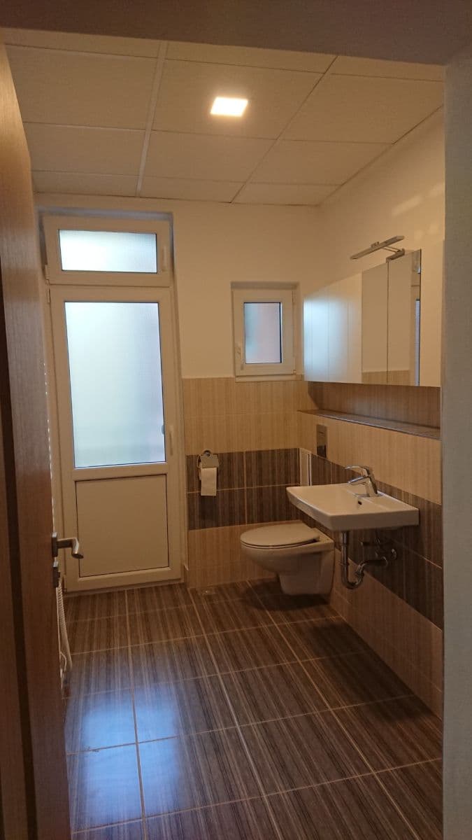 Prenájom bytu 3-izbový 86 m², Verdunská, Ostrava, Moravskoslezský kraj Prenájom bytu 3-izbový 86 m², Verdunská, Ostrava, Moravskoslezský kraj