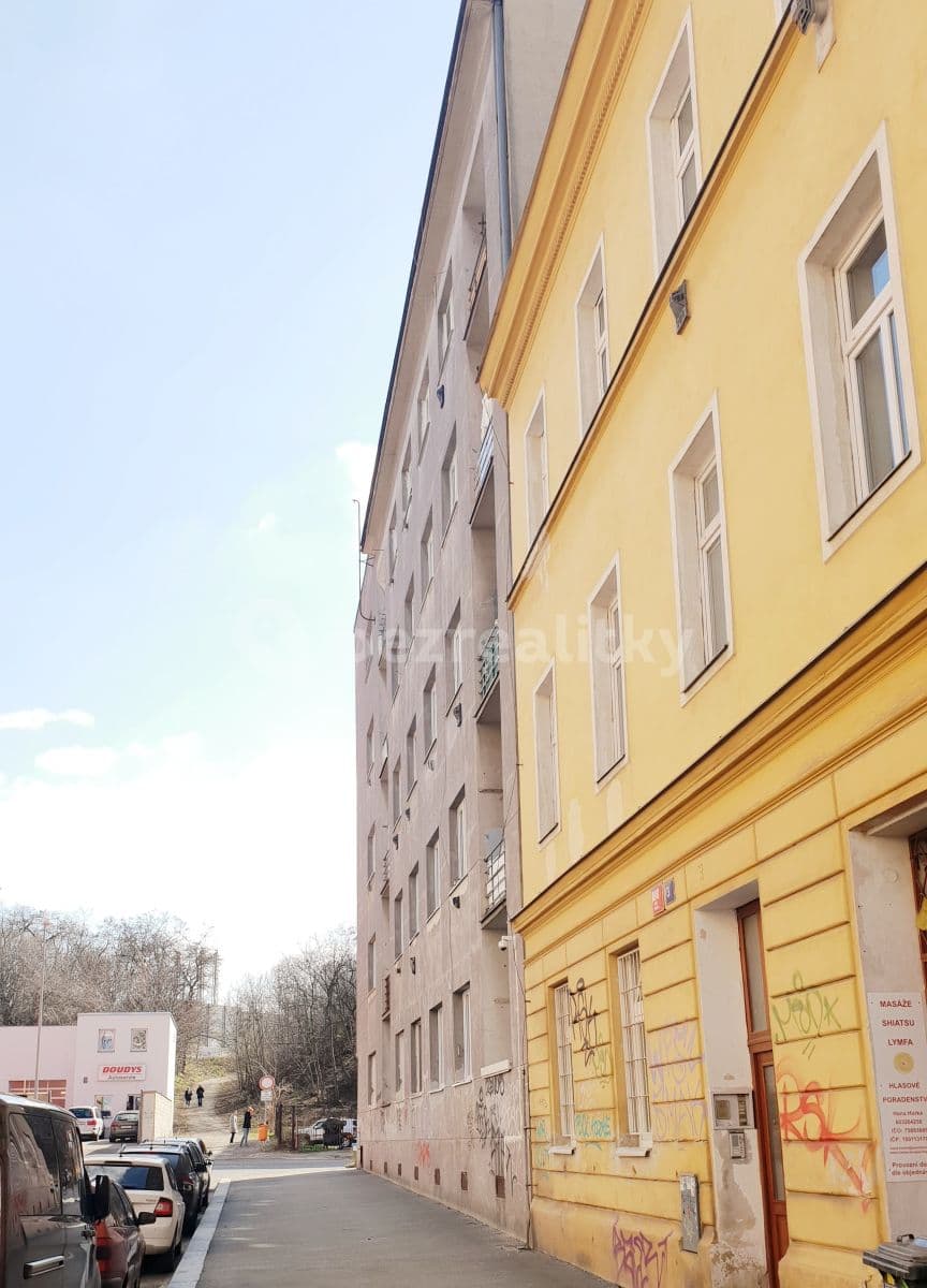 Prenájom bytu 1-izbový 30 m², Turnovská, Praha, Praha Prenájom bytu 1-izbový 30 m², Turnovská, Praha, Praha