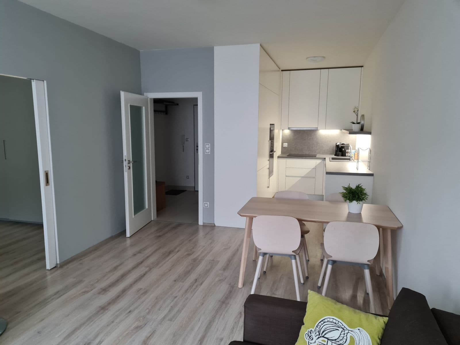 Prenájom bytu 2-izbový 58 m², Pod radnicí, Praha, Praha Prenájom bytu 2-izbový 58 m², Pod radnicí, Praha, Praha
