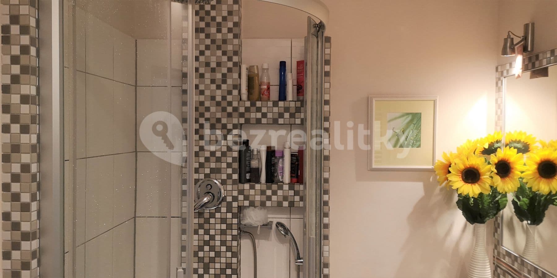 Prenájom bytu 2-izbový 55 m², Krčská, Praha, Praha Prenájom bytu 2-izbový 55 m², Krčská, Praha, Praha