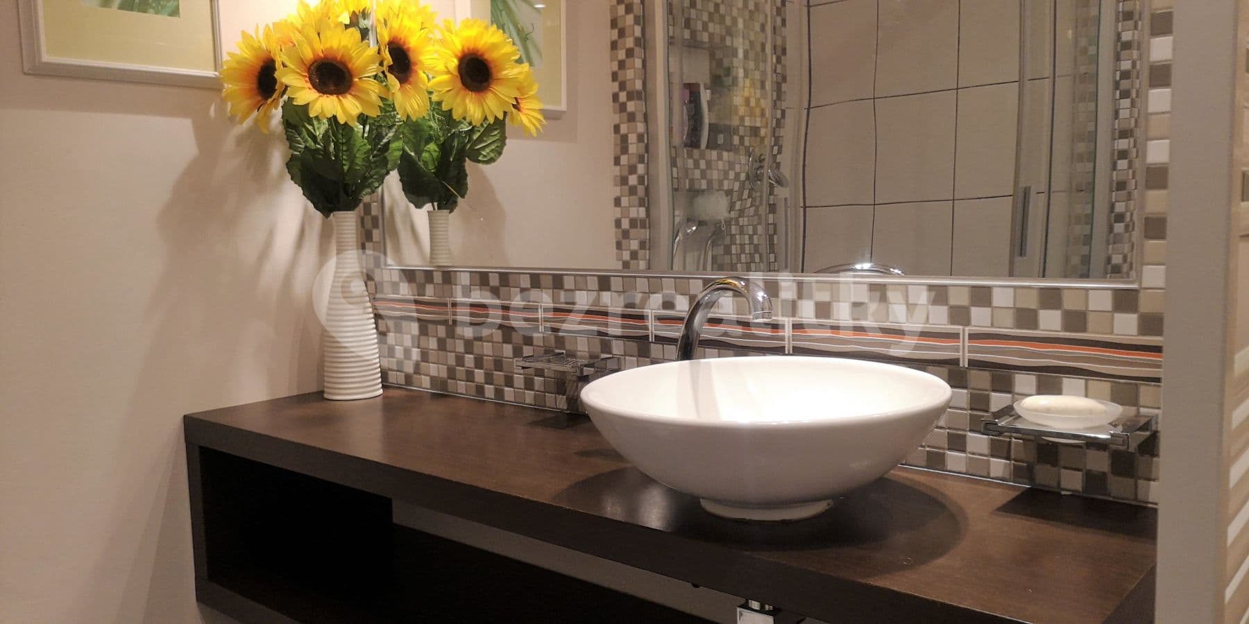 Prenájom bytu 2-izbový 55 m², Krčská, Praha, Praha Prenájom bytu 2-izbový 55 m², Krčská, Praha, Praha