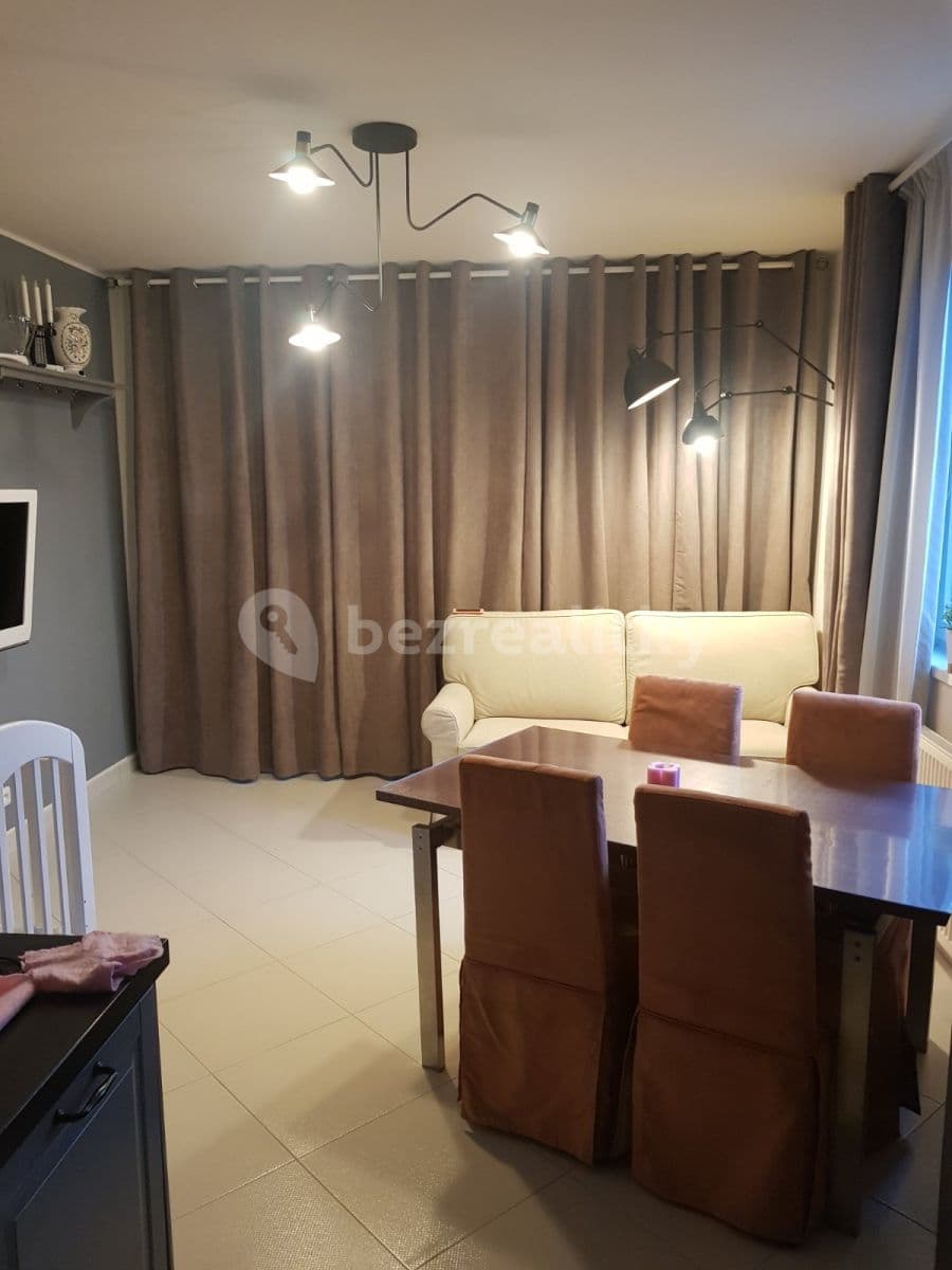Prenájom bytu 2-izbový 57 m², Pod Harfou, Praha, Praha Prenájom bytu 2-izbový 57 m², Pod Harfou, Praha, Praha