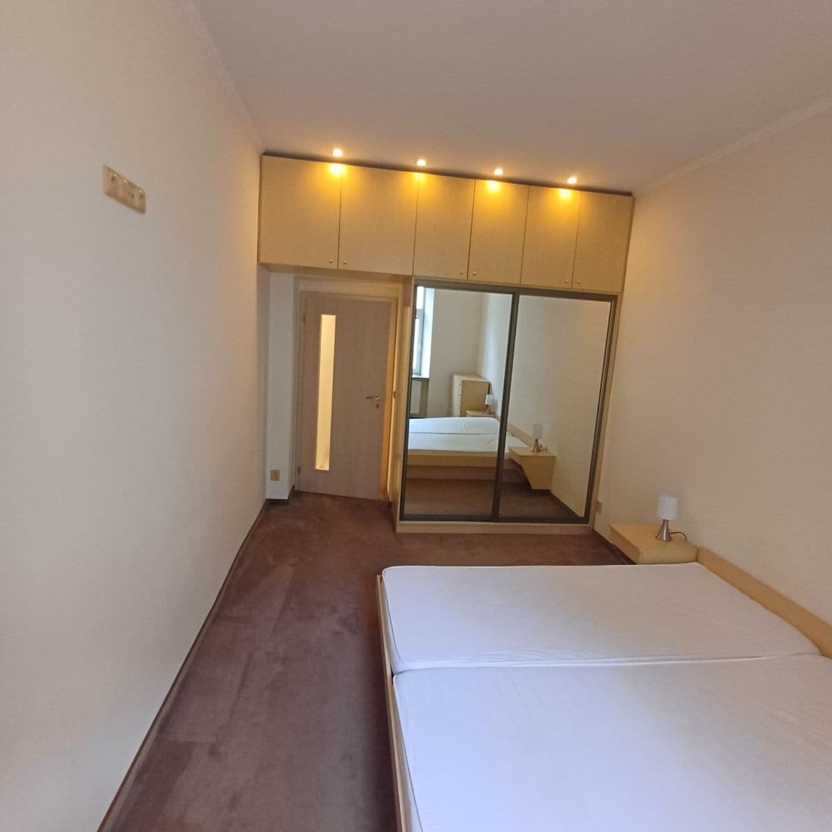 Prenájom bytu 1-izbový 42 m², Bulharská, Praha, Praha Prenájom bytu 1-izbový 42 m², Bulharská, Praha, Praha