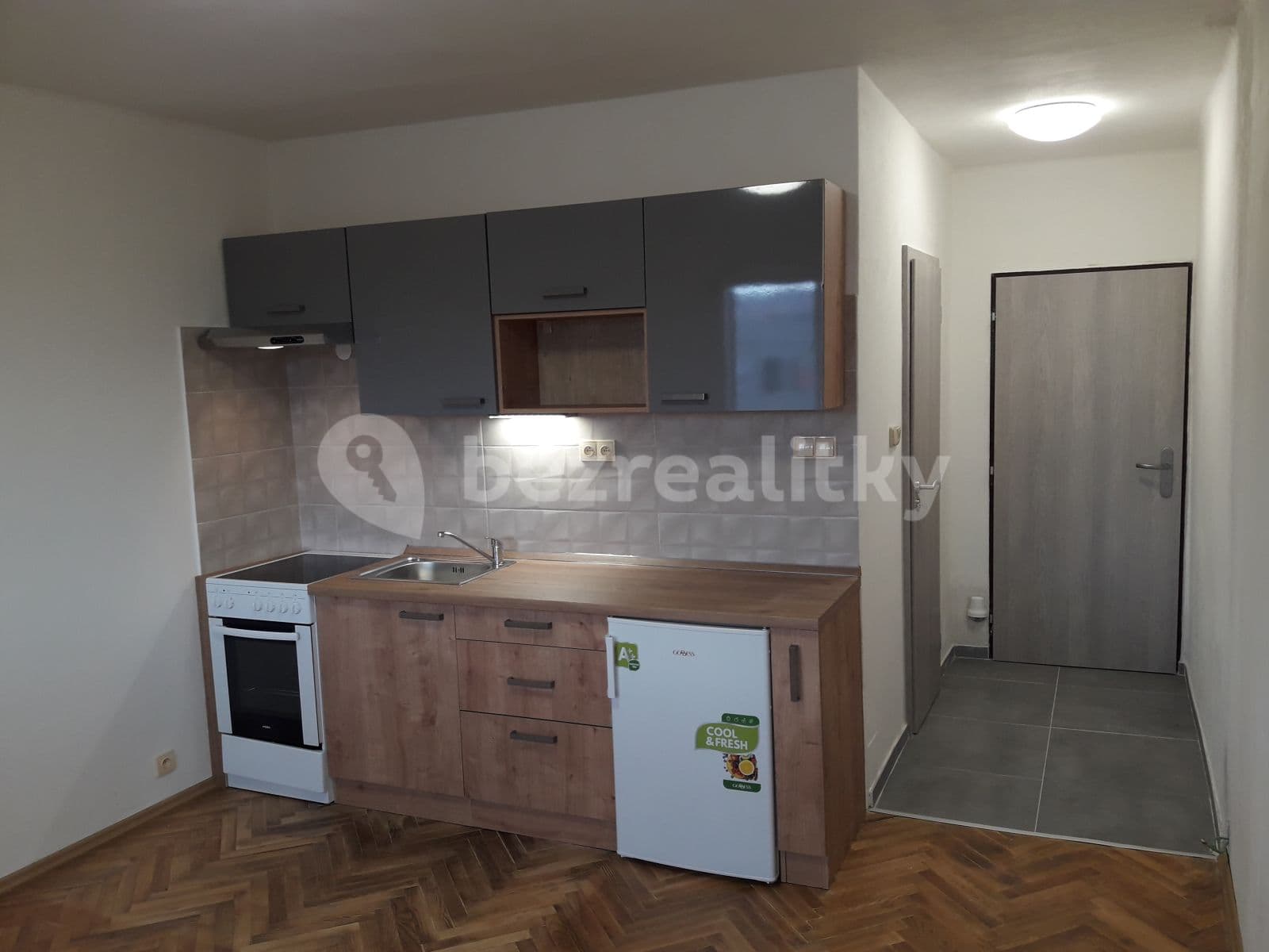 Prenájom bytu Garsoniéra 23 m², Částkova, Plzeň, Plzeňský kraj Prenájom bytu Garsoniéra 23 m², Částkova, Plzeň, Plzeňský kraj