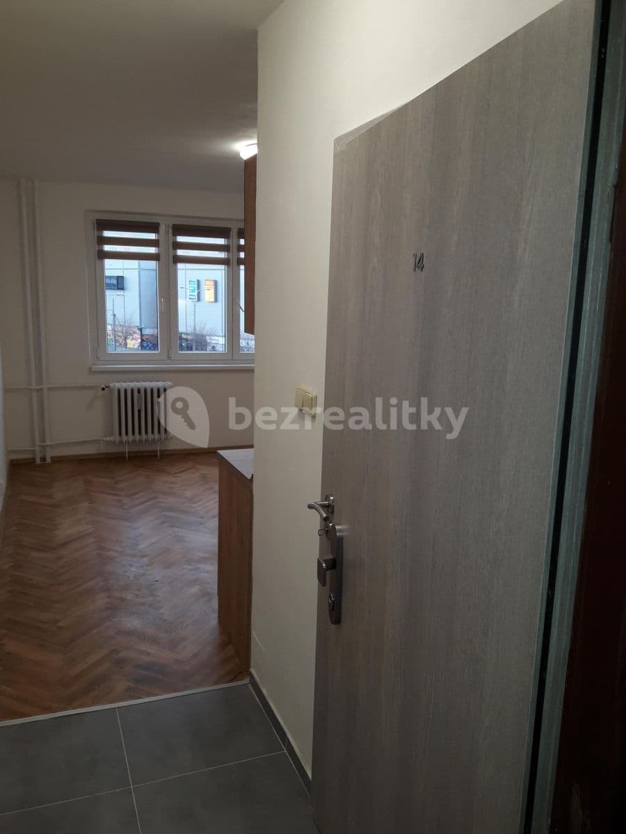 Prenájom bytu Garsoniéra 23 m², Částkova, Plzeň, Plzeňský kraj Prenájom bytu Garsoniéra 23 m², Částkova, Plzeň, Plzeňský kraj