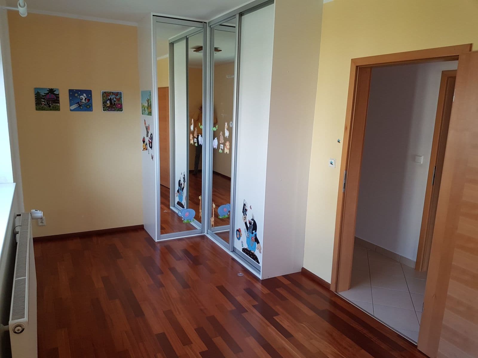Prenájom bytu 3-izbový 80 m², Andersenova, Praha, Praha Prenájom bytu 3-izbový 80 m², Andersenova, Praha, Praha