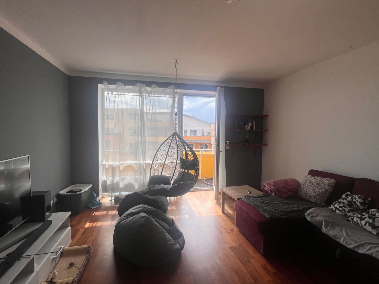 Prenájom bytu 3-izbový 78 m², Sicherova, Praha, Praha Prenájom bytu 3-izbový 78 m², Sicherova, Praha, Praha