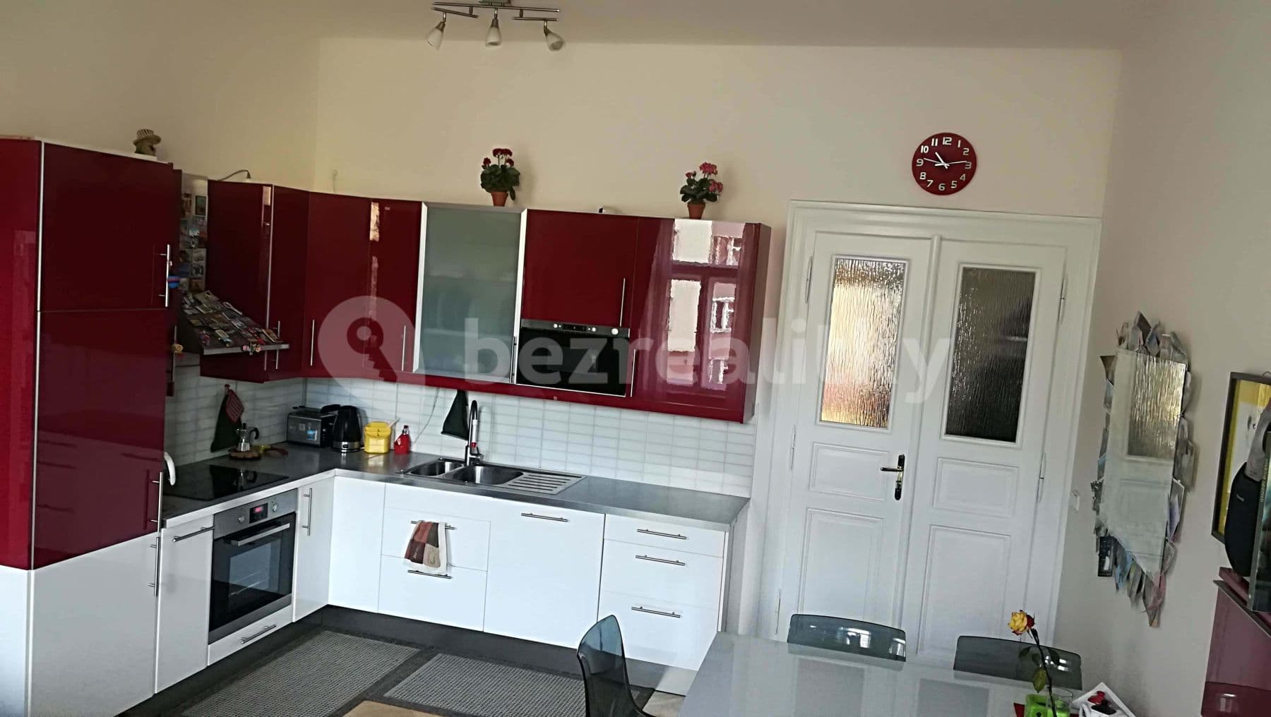 Prenájom bytu 2-izbový 53 m², Arbesovo náměstí, Praha, Praha Prenájom bytu 2-izbový 53 m², Arbesovo náměstí, Praha, Praha