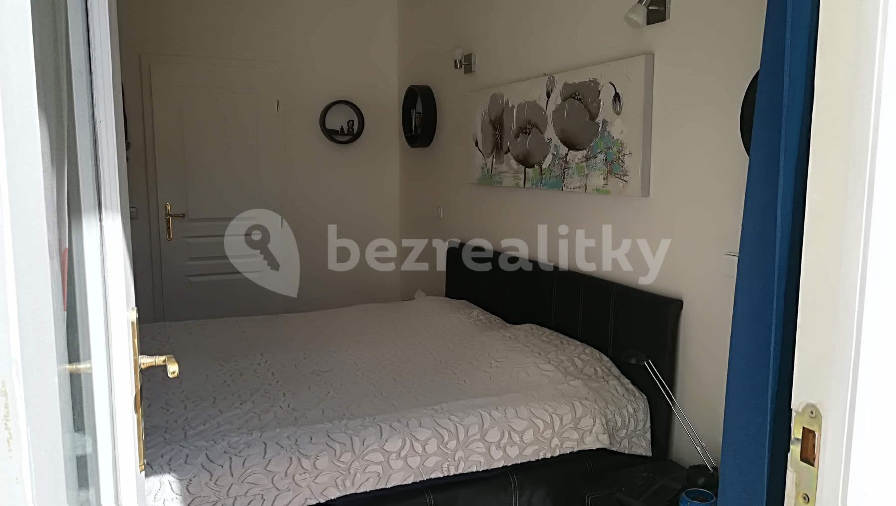 Prenájom bytu 2-izbový 53 m², Arbesovo náměstí, Praha, Praha Prenájom bytu 2-izbový 53 m², Arbesovo náměstí, Praha, Praha