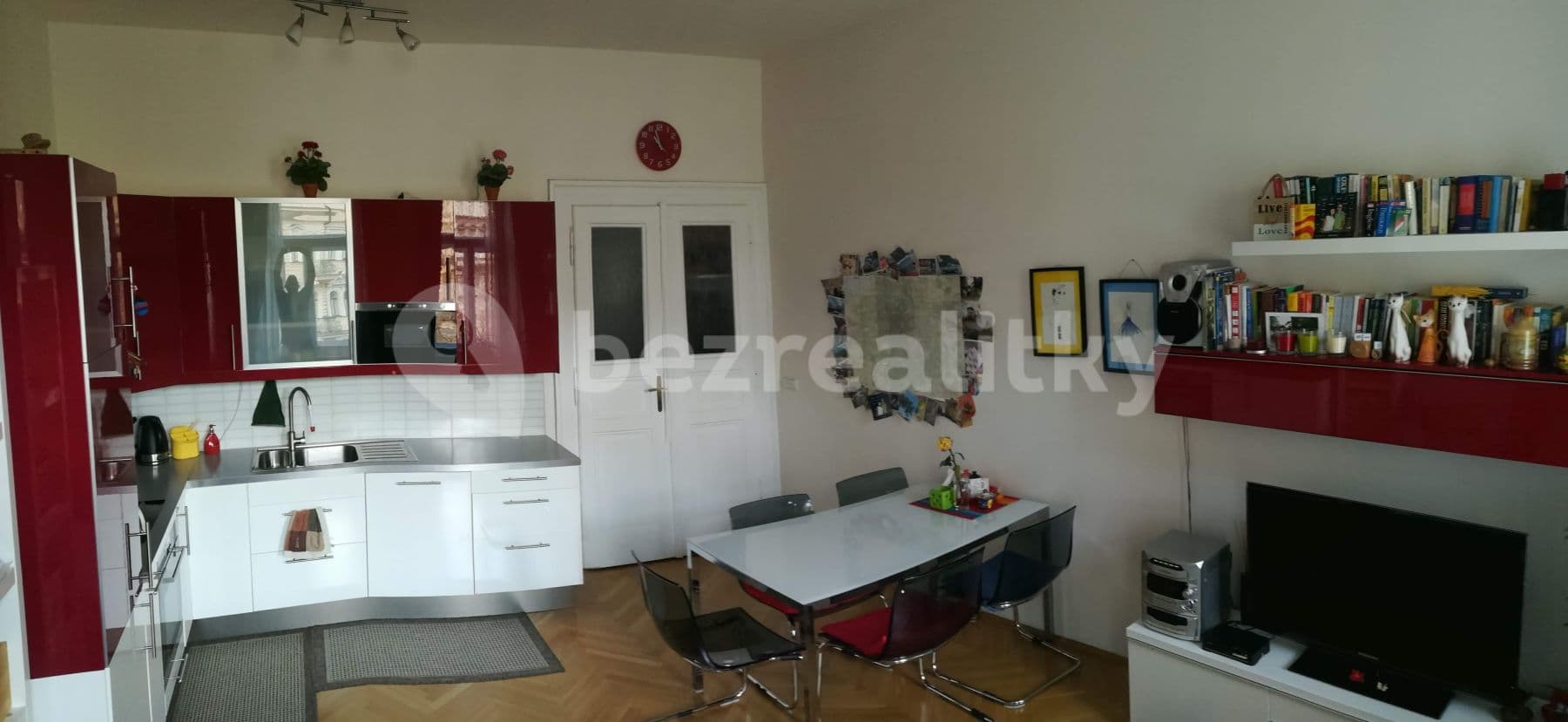 Prenájom bytu 2-izbový 53 m², Arbesovo náměstí, Praha, Praha Prenájom bytu 2-izbový 53 m², Arbesovo náměstí, Praha, Praha