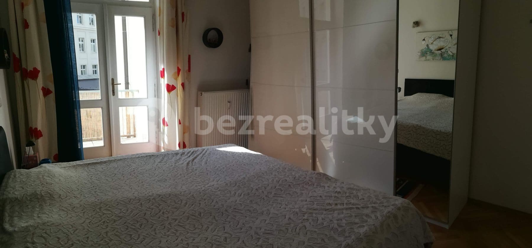 Prenájom bytu 2-izbový 53 m², Arbesovo náměstí, Praha, Praha Prenájom bytu 2-izbový 53 m², Arbesovo náměstí, Praha, Praha