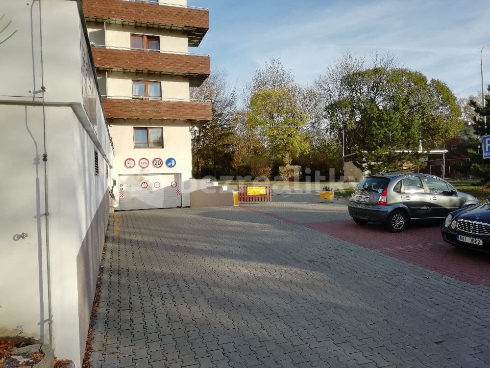 Prenájom bytu 1-izbový 30 m², Švehlova, Praha, Praha Prenájom bytu 1-izbový 30 m², Švehlova, Praha, Praha